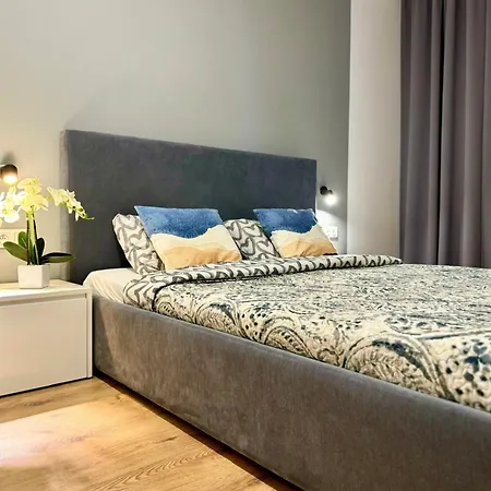 K22 Slawinska 507 Big Family Apartment Warsaw