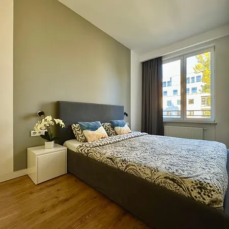 K22 Slawinska 507 Big Family Apartment *